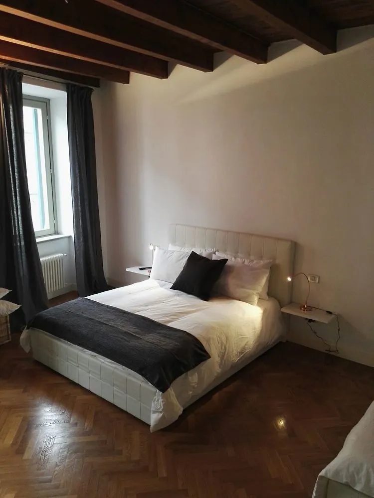 ** Guest house Quarenghi16 Hotel Bergamo Italy